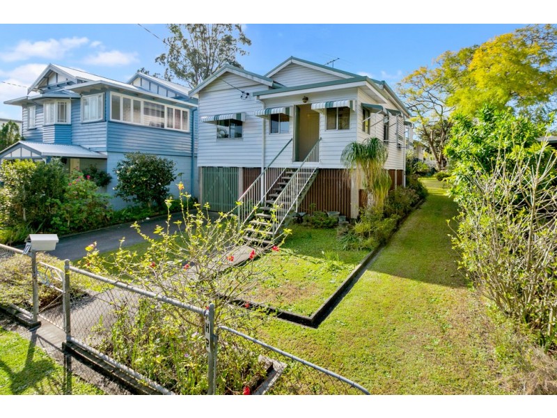 17 Black Street, Yeerongpilly QLD 4105