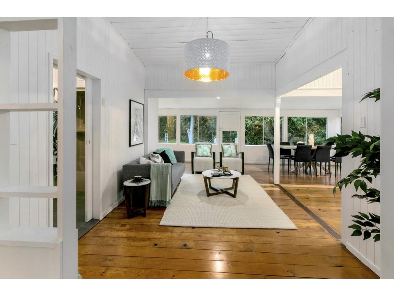 58 Albemarle Street, Yeerongpilly QLD 4105