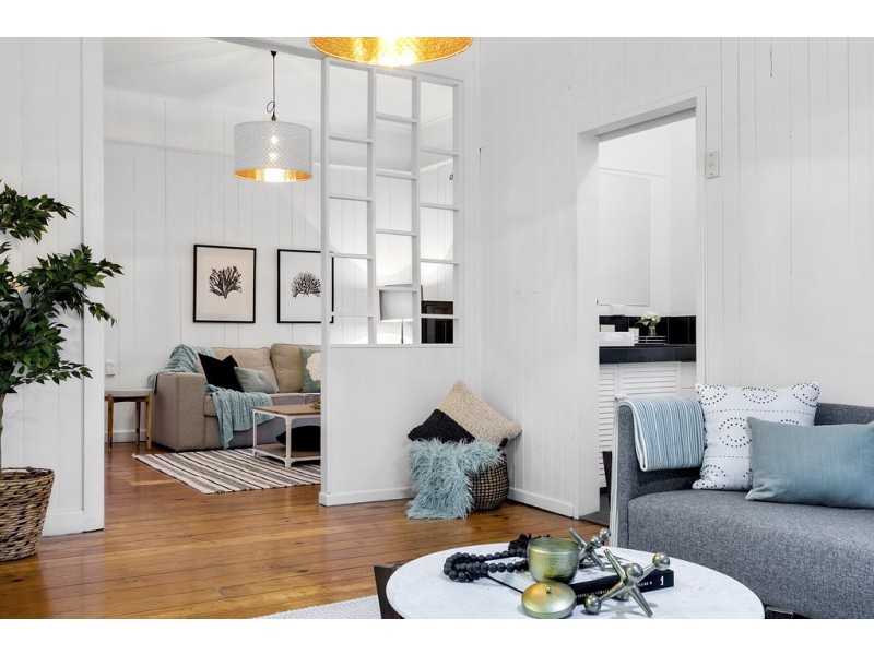 58 Albemarle Street, Yeerongpilly QLD 4105