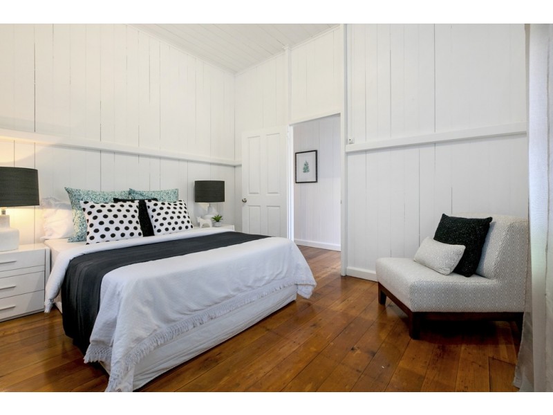 58 Albemarle Street, Yeerongpilly QLD 4105