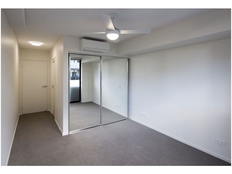 901/37-39 Regent Street, Woolloongabba QLD 4102