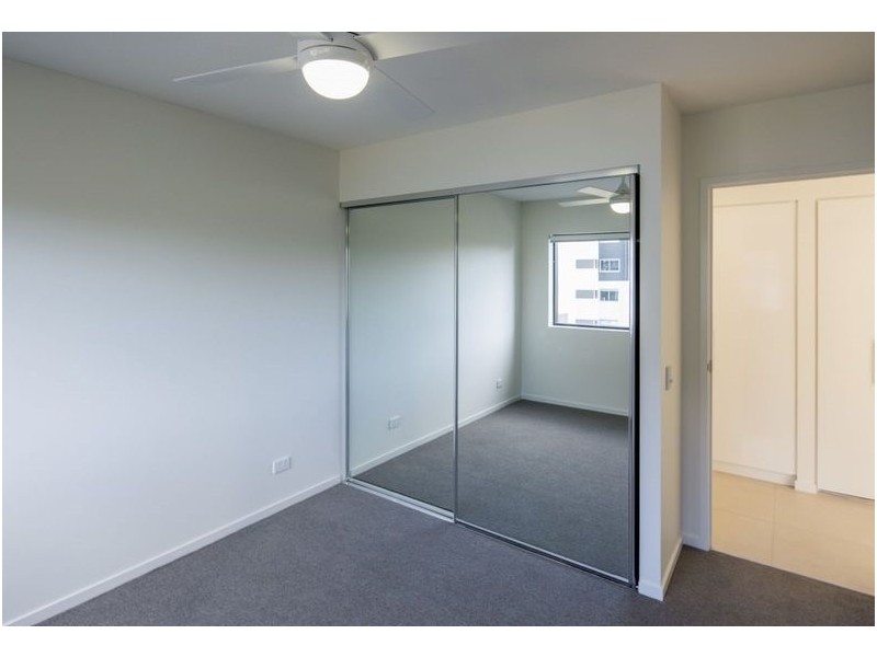 901/37-39 Regent Street, Woolloongabba QLD 4102