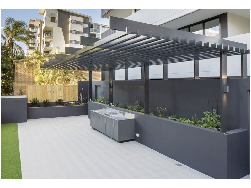 901/37-39 Regent Street, Woolloongabba QLD 4102