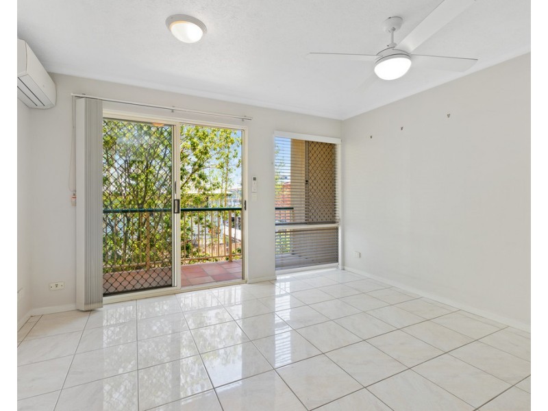 1/71 Waldheim Street, Annerley QLD 4103