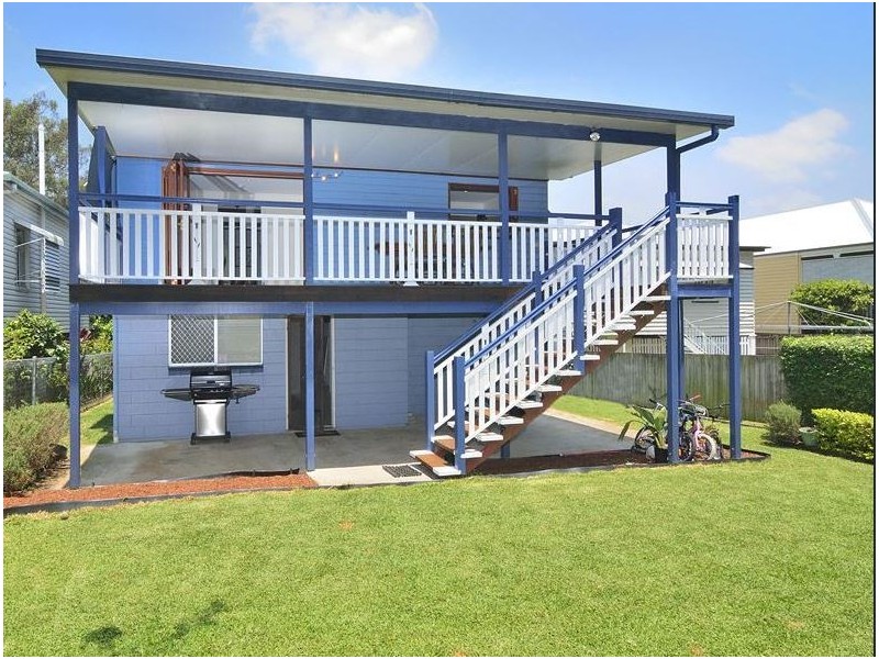 19 Black Street, Yeerongpilly QLD 4105