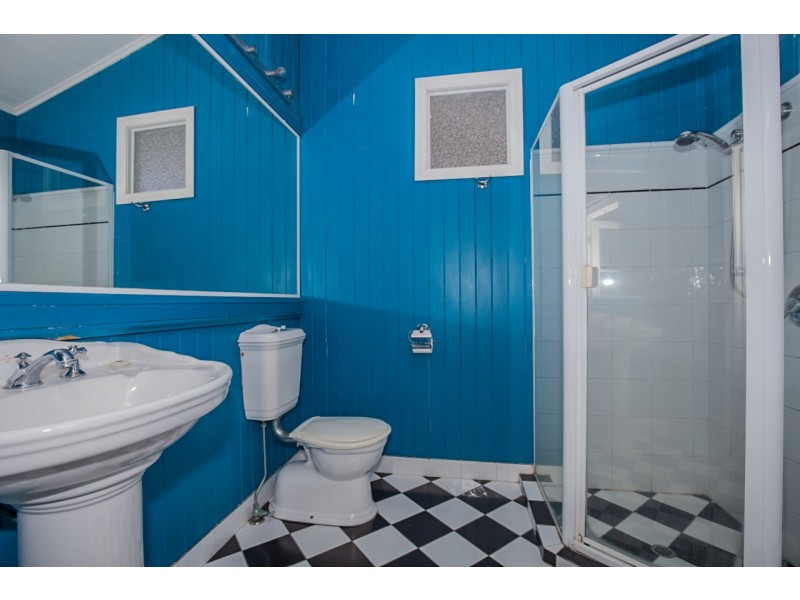 23 Kintore Street, Annerley QLD 4103