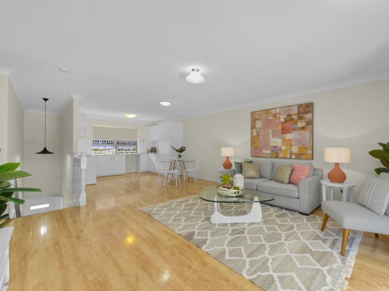 2/18 Kingsley Parade, Yeronga QLD 4104