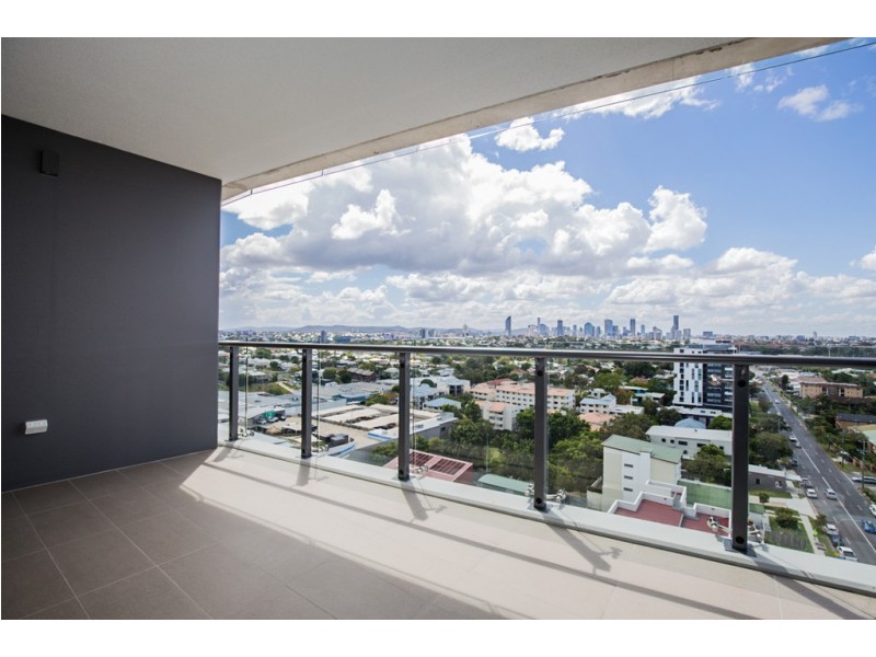 11205/300 Old Cleveland Road, Coorparoo QLD 4151