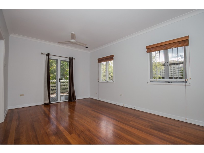 139 Dudley Street East, Annerley QLD 4103