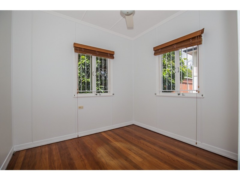 139 Dudley Street East, Annerley QLD 4103