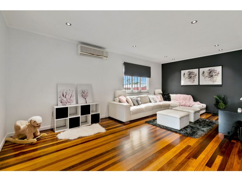 11 Forgan Street, Acacia Ridge QLD 4110