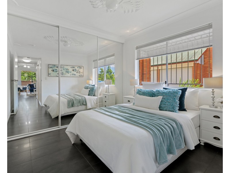 1/102 Pembroke Road, Coorparoo QLD 4151