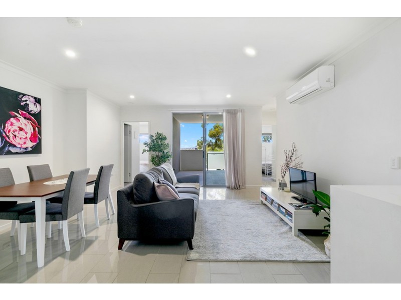 1108/8 Lochaber Street, Dutton Park QLD 4102