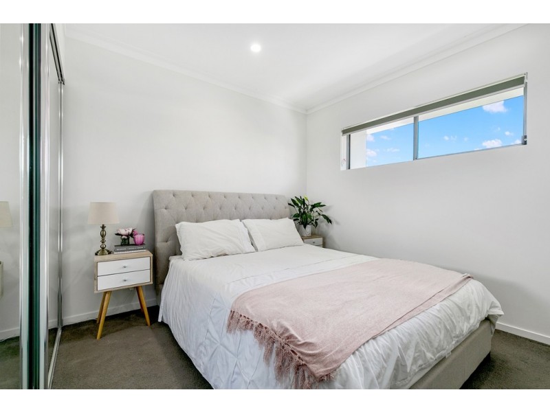 1108/8 Lochaber Street, Dutton Park QLD 4102