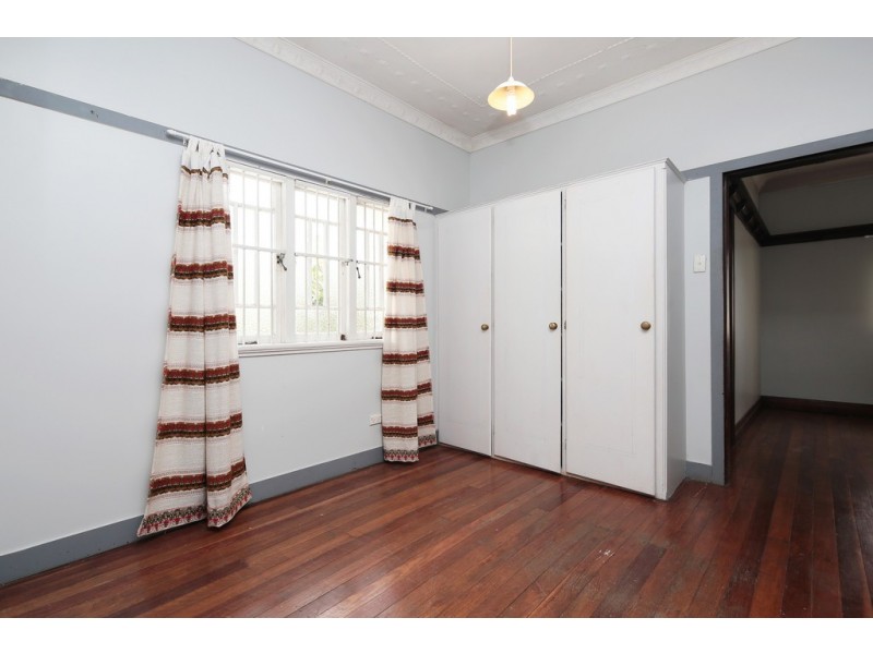 62 Waverley Street, Annerley QLD 4103