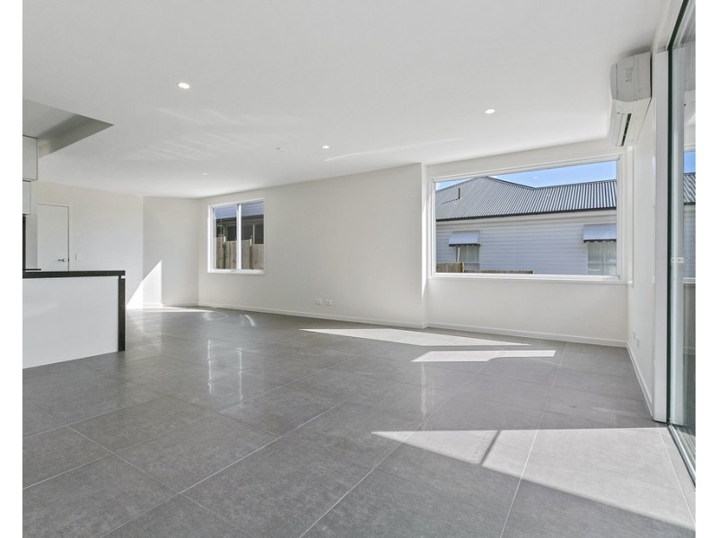 2/36 Fanny Street, Annerley QLD 4103