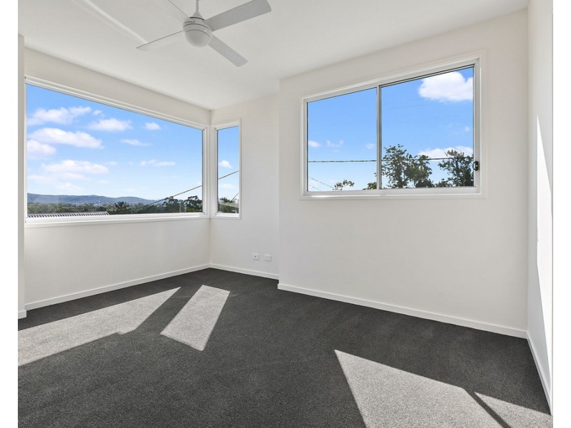 2/36 Fanny Street, Annerley QLD 4103