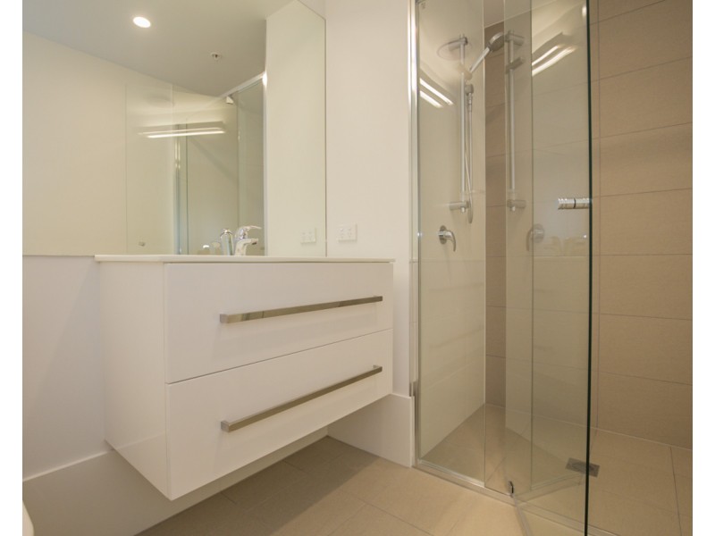 31103/300 Old Cleveland Road, Coorparoo QLD 4151