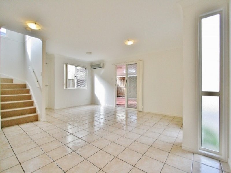 1/16 Cardross Street, Yeerongpilly QLD 4105