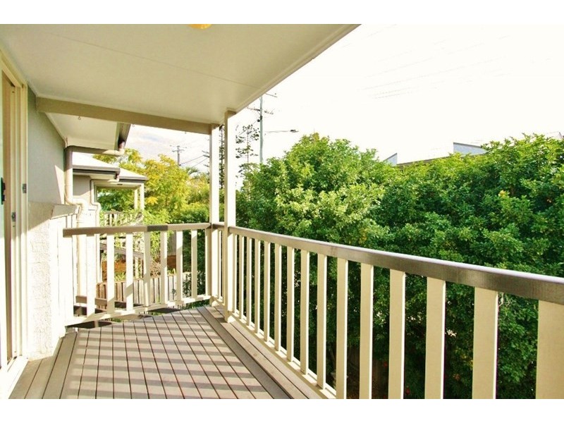 1/16 Cardross Street, Yeerongpilly QLD 4105