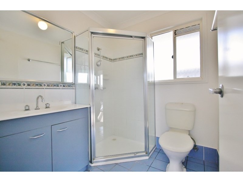 1/16 Cardross Street, Yeerongpilly QLD 4105