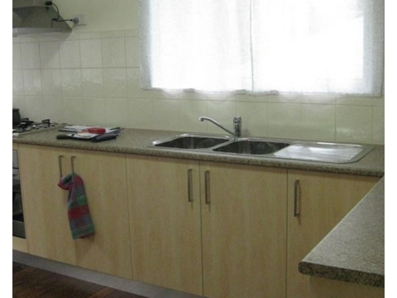 60 Cameron Street, Fairfield QLD 4103