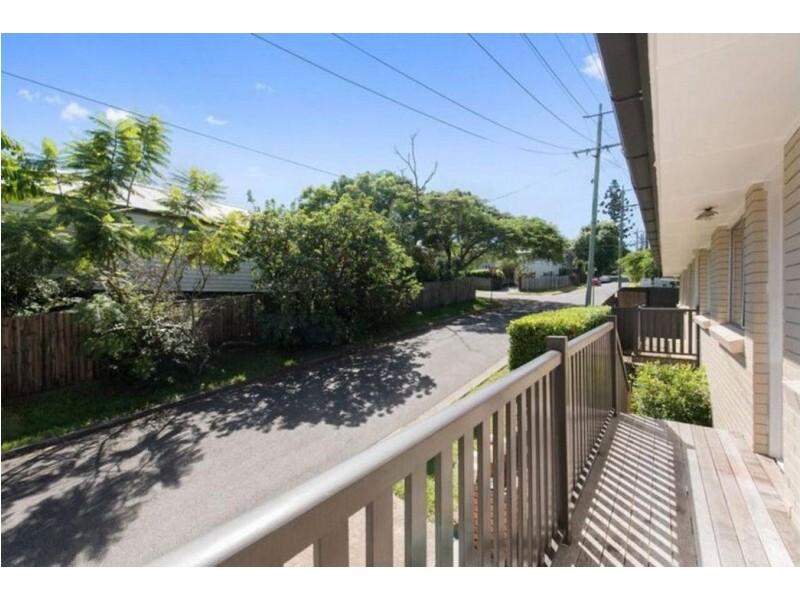 1-4/31 Cavan Street, Annerley QLD 4103