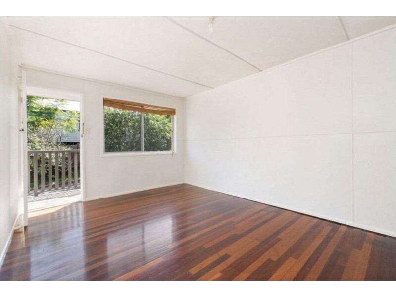 1-4/31 Cavan Street, Annerley QLD 4103