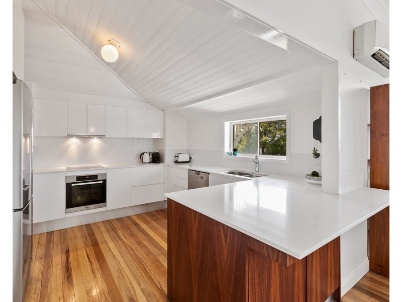 9 Lothian Street, Annerley QLD 4103