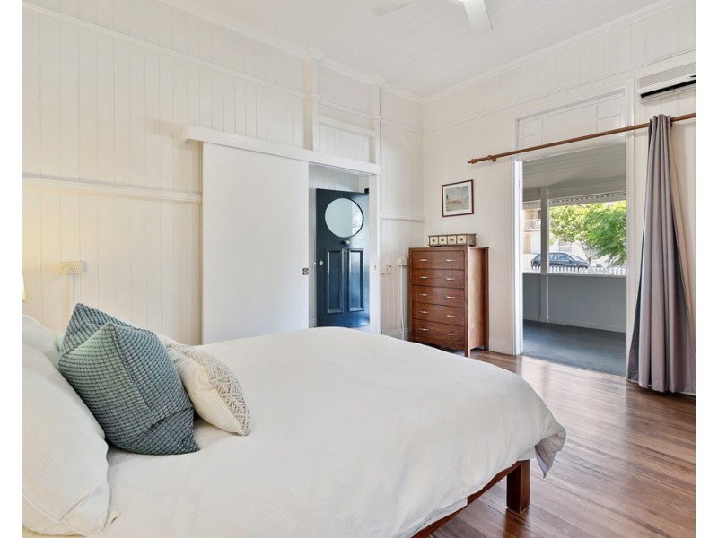 9 Lothian Street, Annerley QLD 4103
