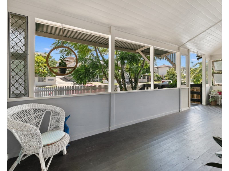 9 Lothian Street, Annerley QLD 4103