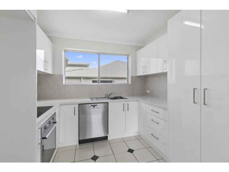 1/60 Lagonda Street, Annerley QLD 4103