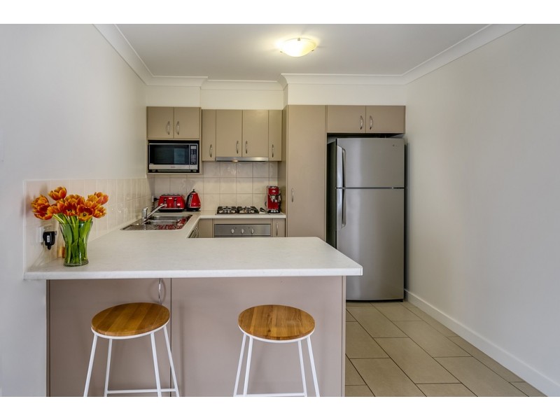 2/15 Clara Street, Annerley QLD 4103