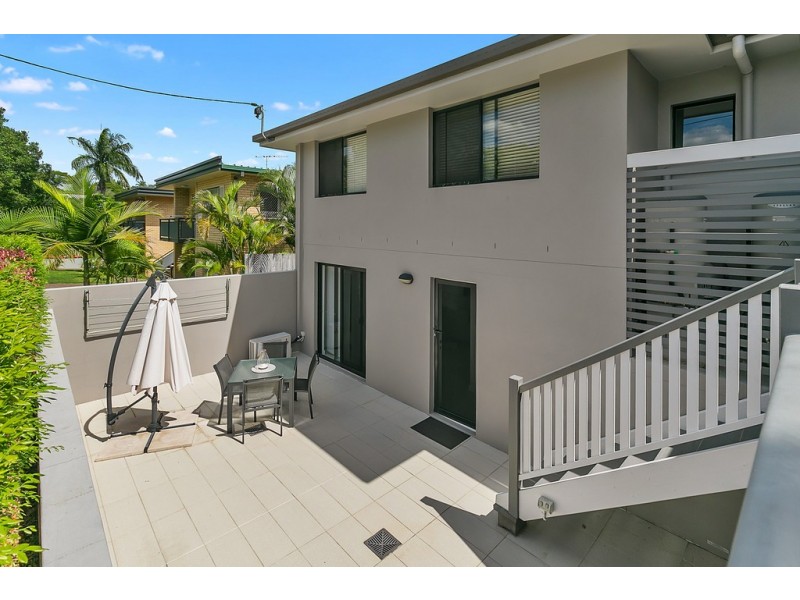 2/15 Clara Street, Annerley QLD 4103