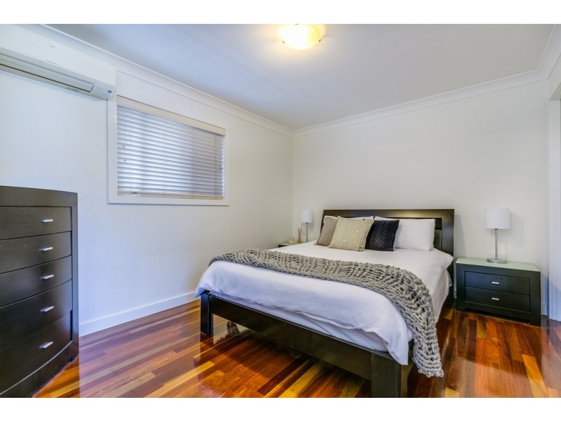 2/15 Clara Street, Annerley QLD 4103