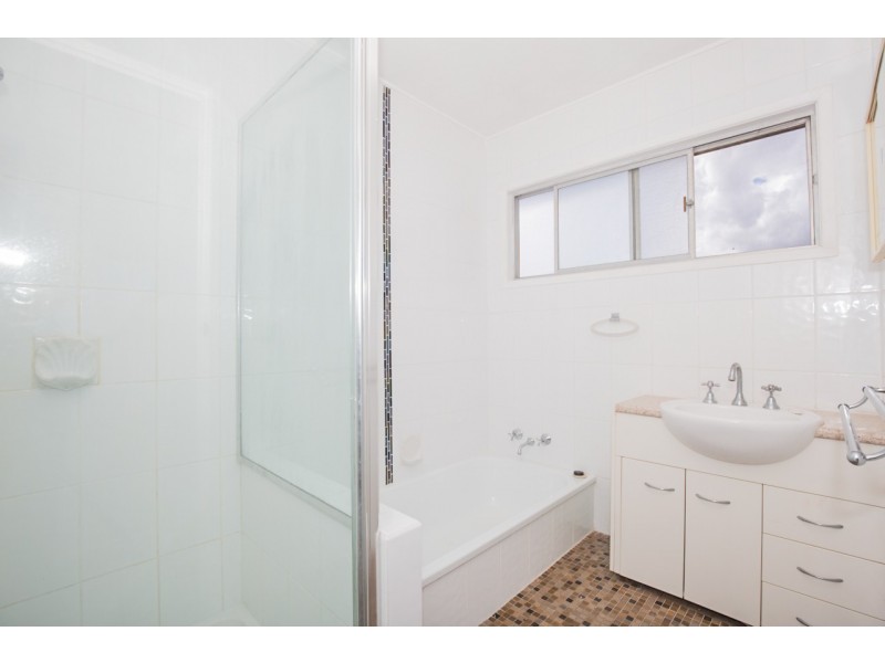 108 Hyde Road, Yeronga QLD 4104