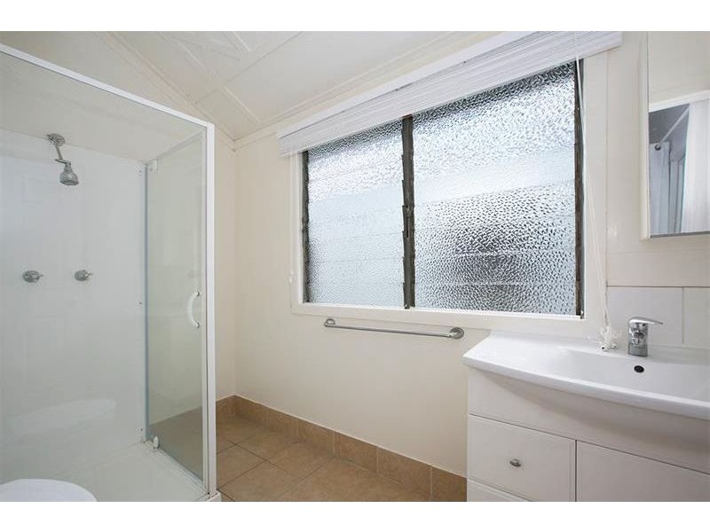 6 Ashby Street, Fairfield QLD 4103