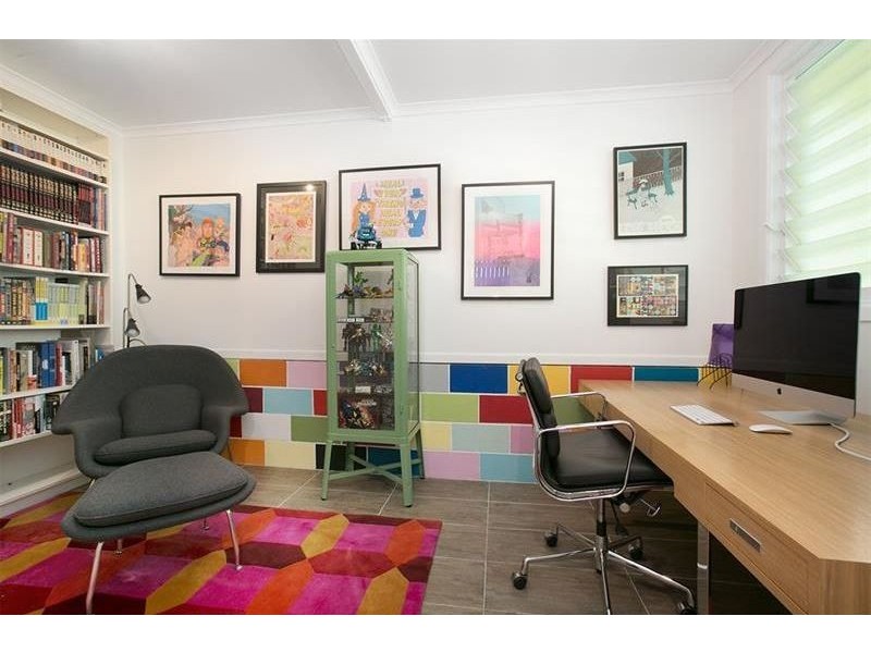 6 Ashby Street, Fairfield QLD 4103