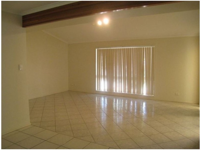 28 Narona Street, Middle Park QLD 4074