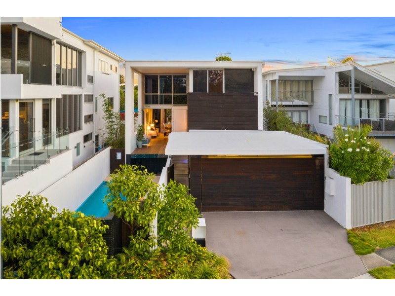 124 Brisbane Corso, Fairfield QLD 4103