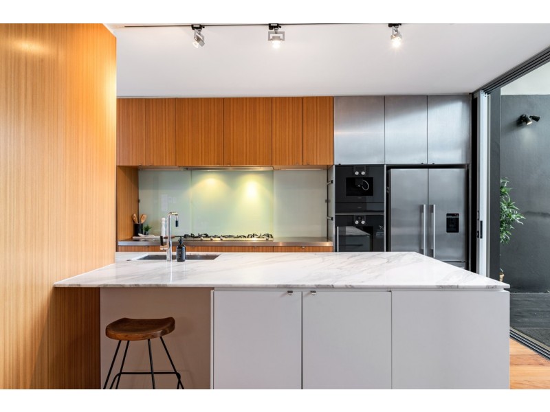 124 Brisbane Corso, Fairfield QLD 4103