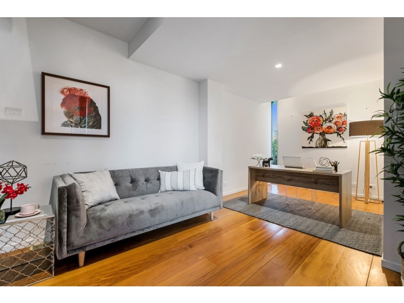 124 Brisbane Corso, Fairfield QLD 4103