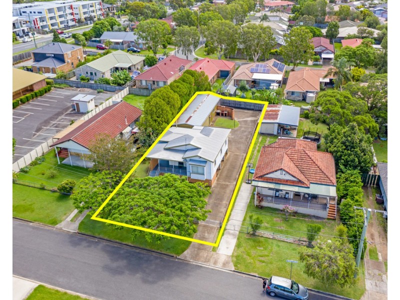 11 Beechcroft Street, Coopers Plains QLD 4108