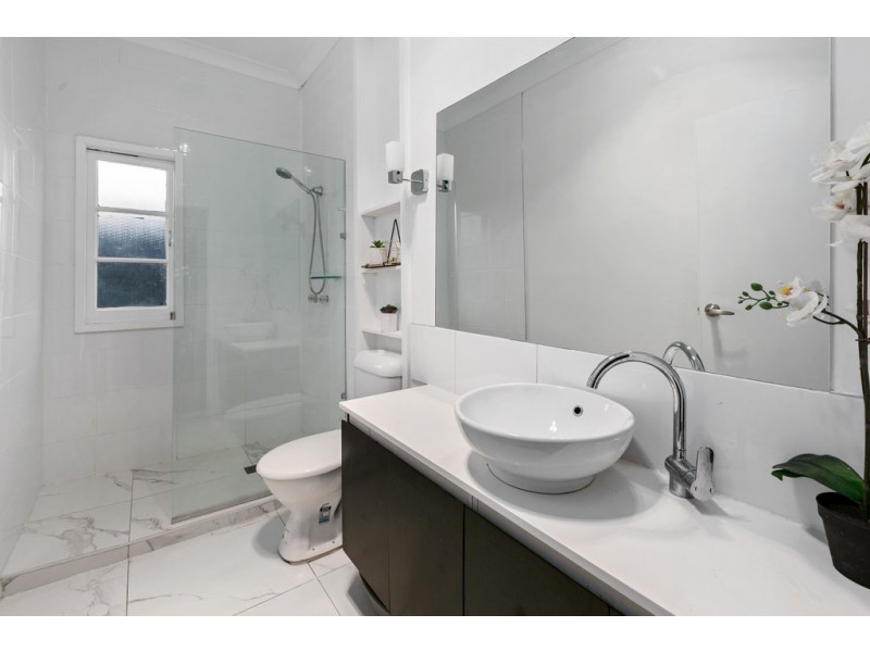 65 Nyleta Street, Coopers Plains QLD 4108