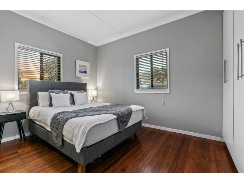 65 Nyleta Street, Coopers Plains QLD 4108