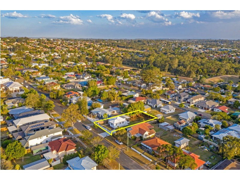 65 Nyleta Street, Coopers Plains QLD 4108