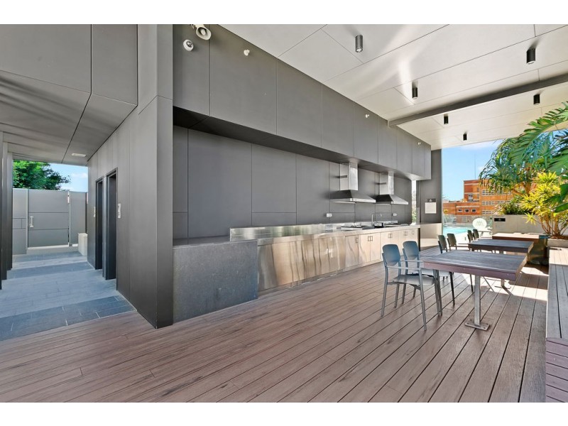 21404/36 Railway Terrace, Milton QLD 4064