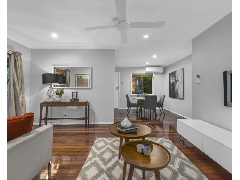 80 Lancelot Street, Tennyson QLD 4105