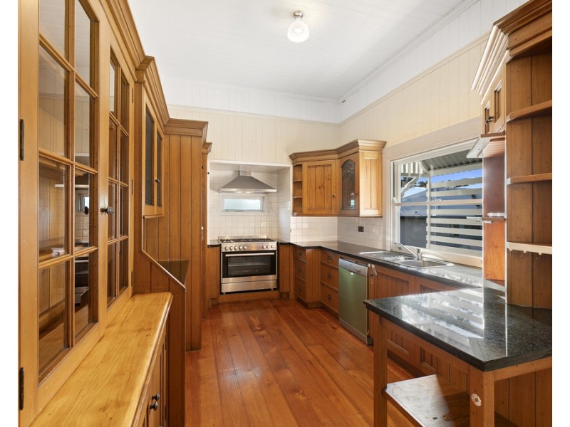 97 Villa Street, Annerley QLD 4103