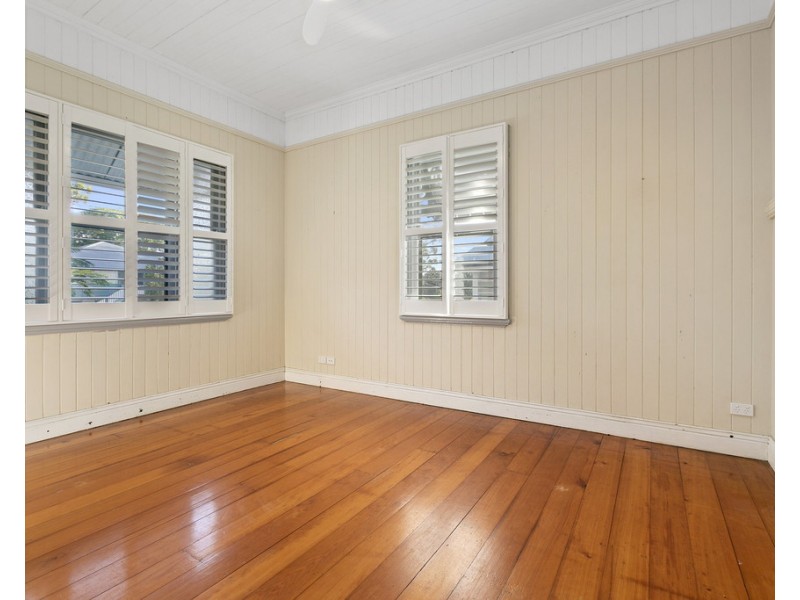 97 Villa Street, Annerley QLD 4103